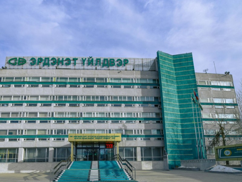 Төрийн өмчит 18 компани, үйлдвэрийн газрын хувьцааг худалдаж, нээлттэй хувьцаат компани болгоно